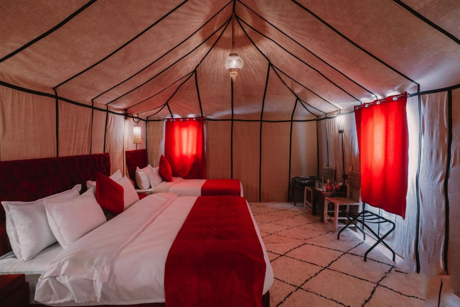 Starlit Camp Hotel เมอร์ซูกา ภายนอก รูปภาพ