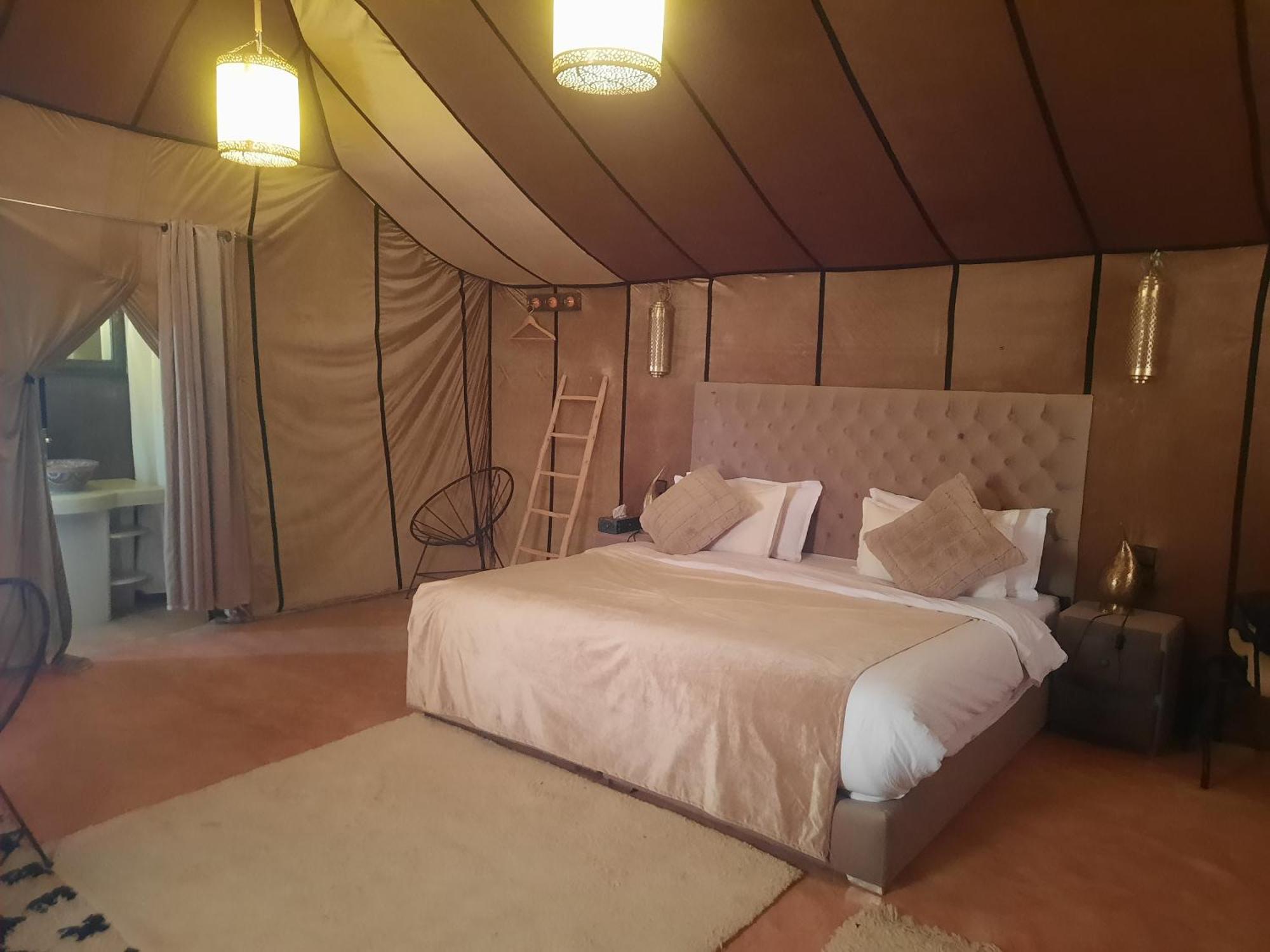Starlit Camp Hotel เมอร์ซูกา ภายนอก รูปภาพ