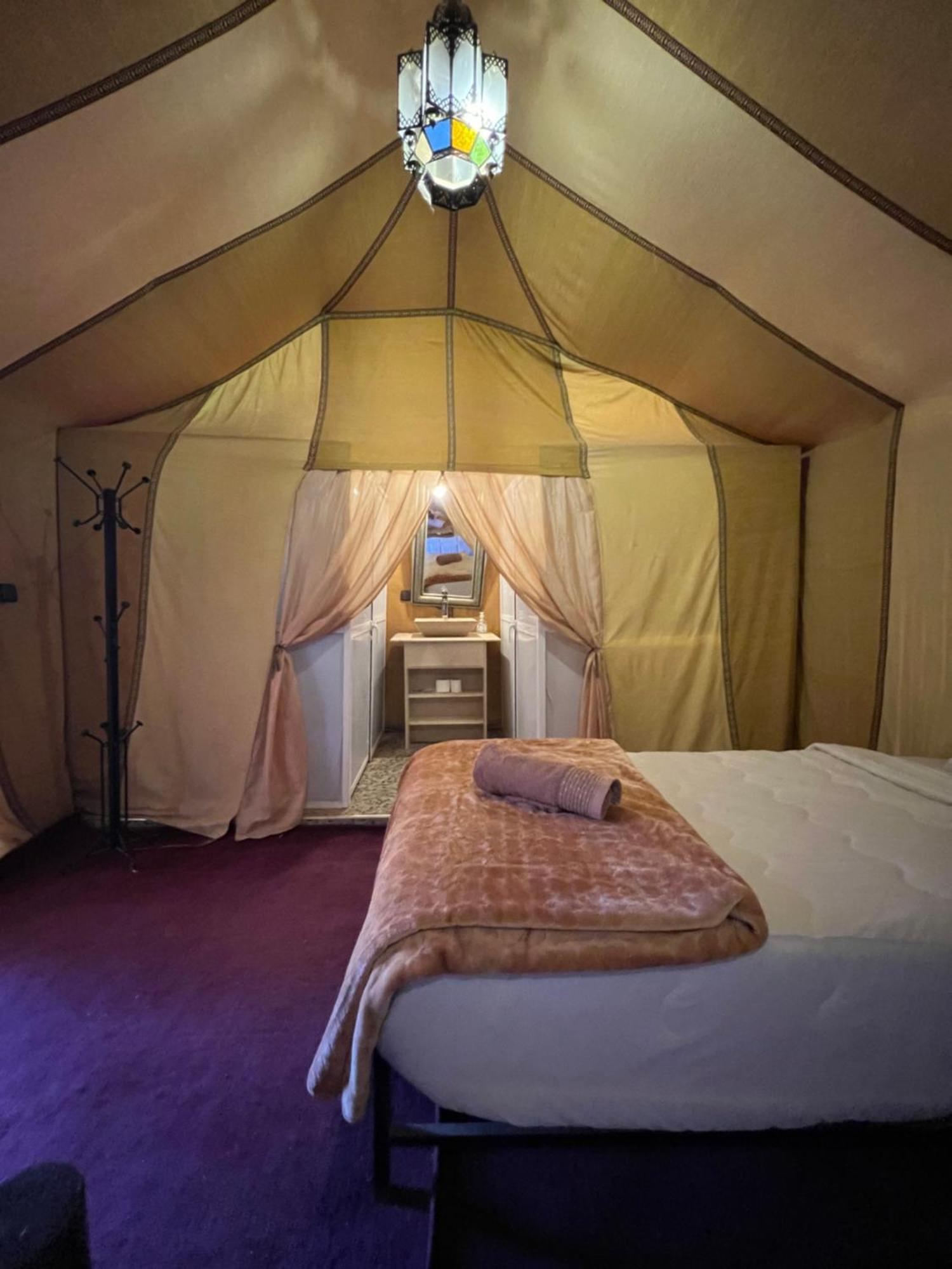 Starlit Camp Hotel เมอร์ซูกา ภายนอก รูปภาพ
