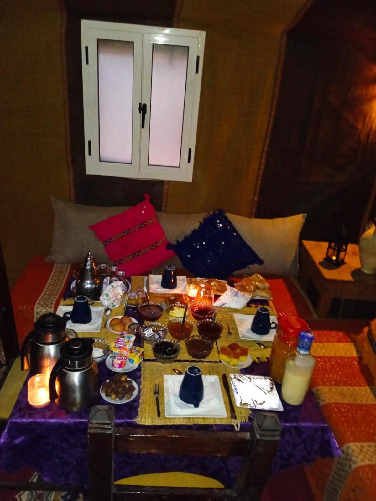 Starlit Camp Hotel เมอร์ซูกา ภายนอก รูปภาพ