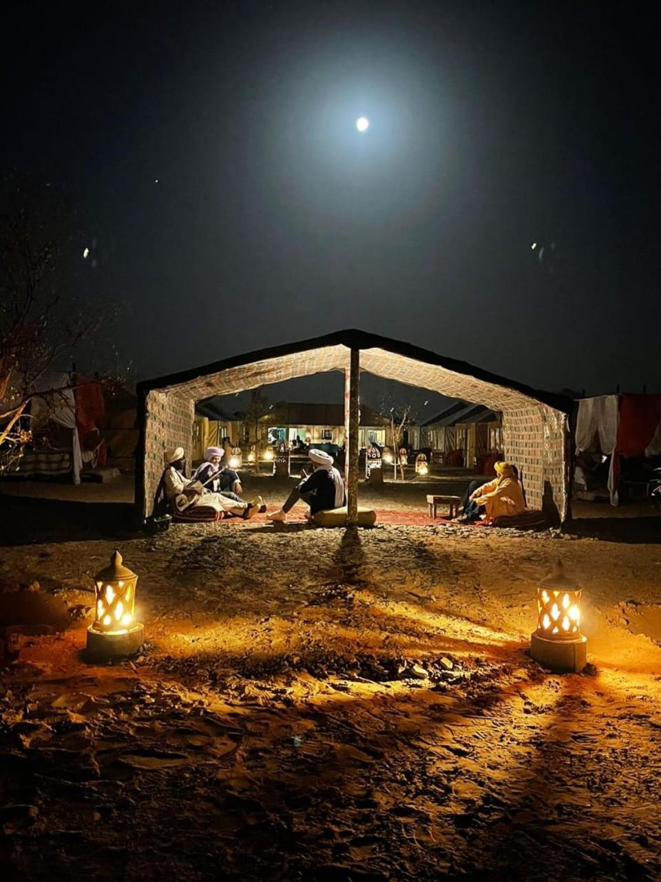 Starlit Camp Hotel เมอร์ซูกา ภายนอก รูปภาพ
